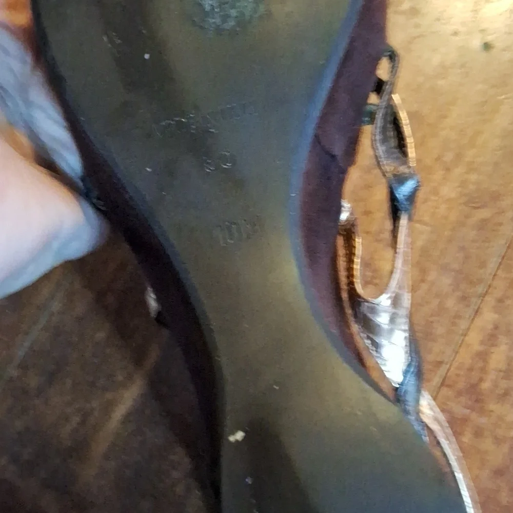 Via Spiga metallic wedge sandals 10‎